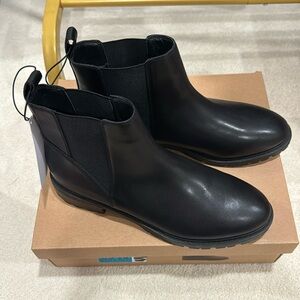 New! Ladies Leather slip on black short boot, size 10